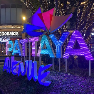 Centra by Centara Avenue